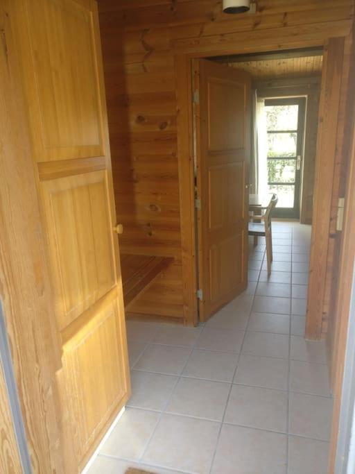 Lyst Dobbelt Vaerelse Med Egen Indgang Og Bad Apartment นอร์บอร์ก ภายนอก รูปภาพ
